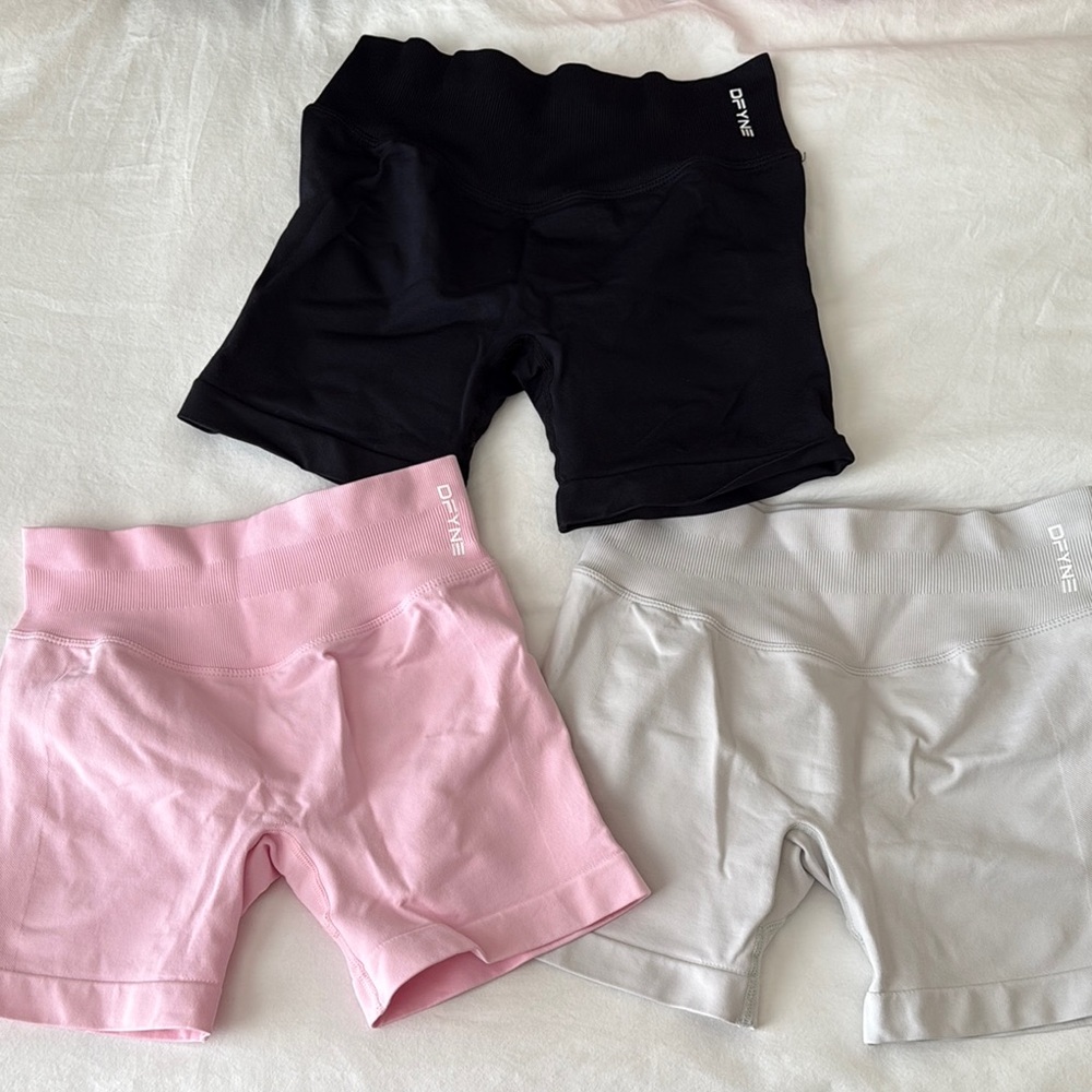 DFYNE Women's Active Shorts - Black, Pink, Gray